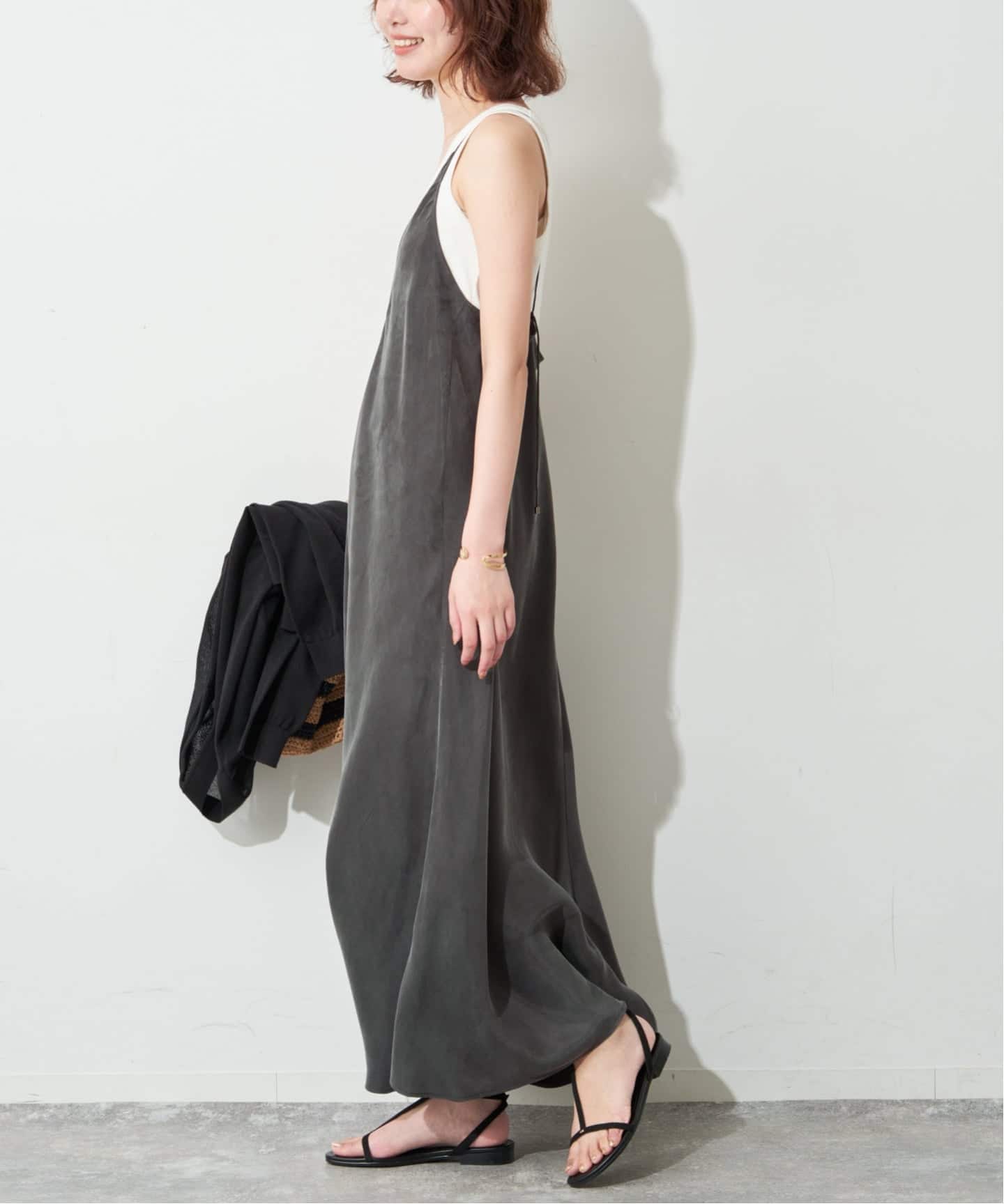 新品同様 美品 slobe IENA フィブリルバイアスワンピース ブラック フィブリルバイアスワンピース（ワンピース）｜SLOBE IENA（スローブ