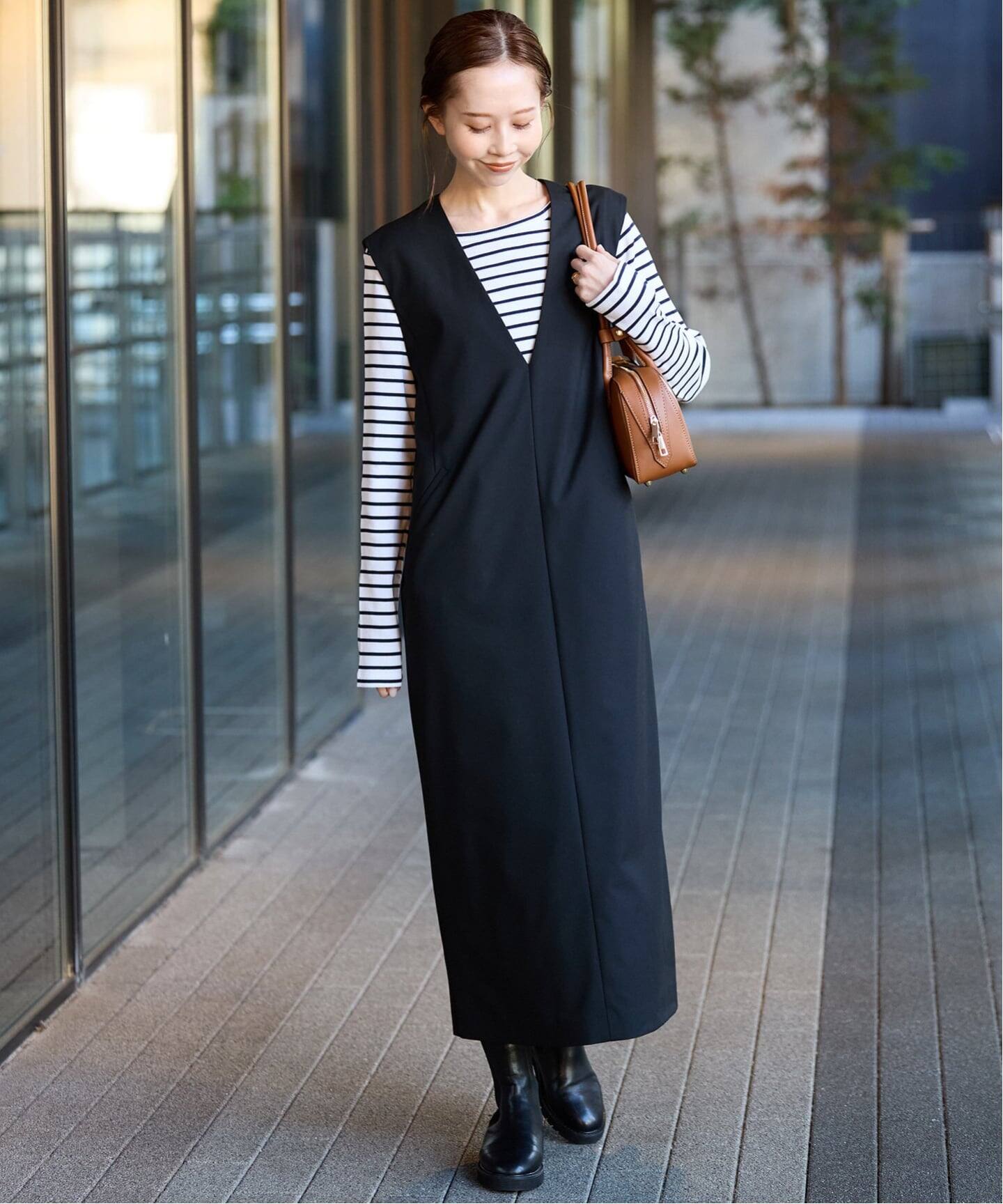 WEB限定/追加予約》TR Vネックジャンパースカート（ワンピース