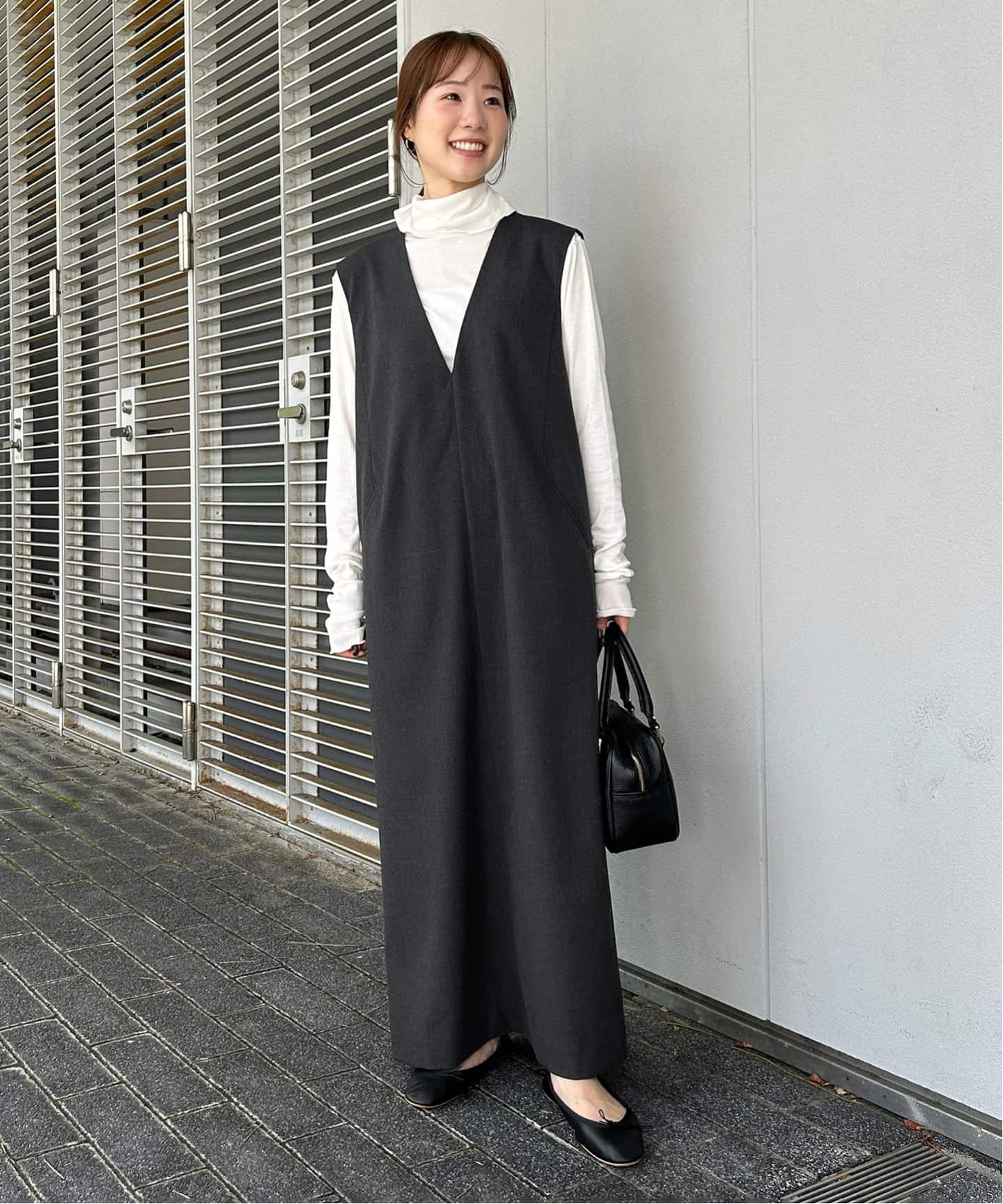 WEB限定/追加予約》TR Vネックジャンパースカート（ワンピース