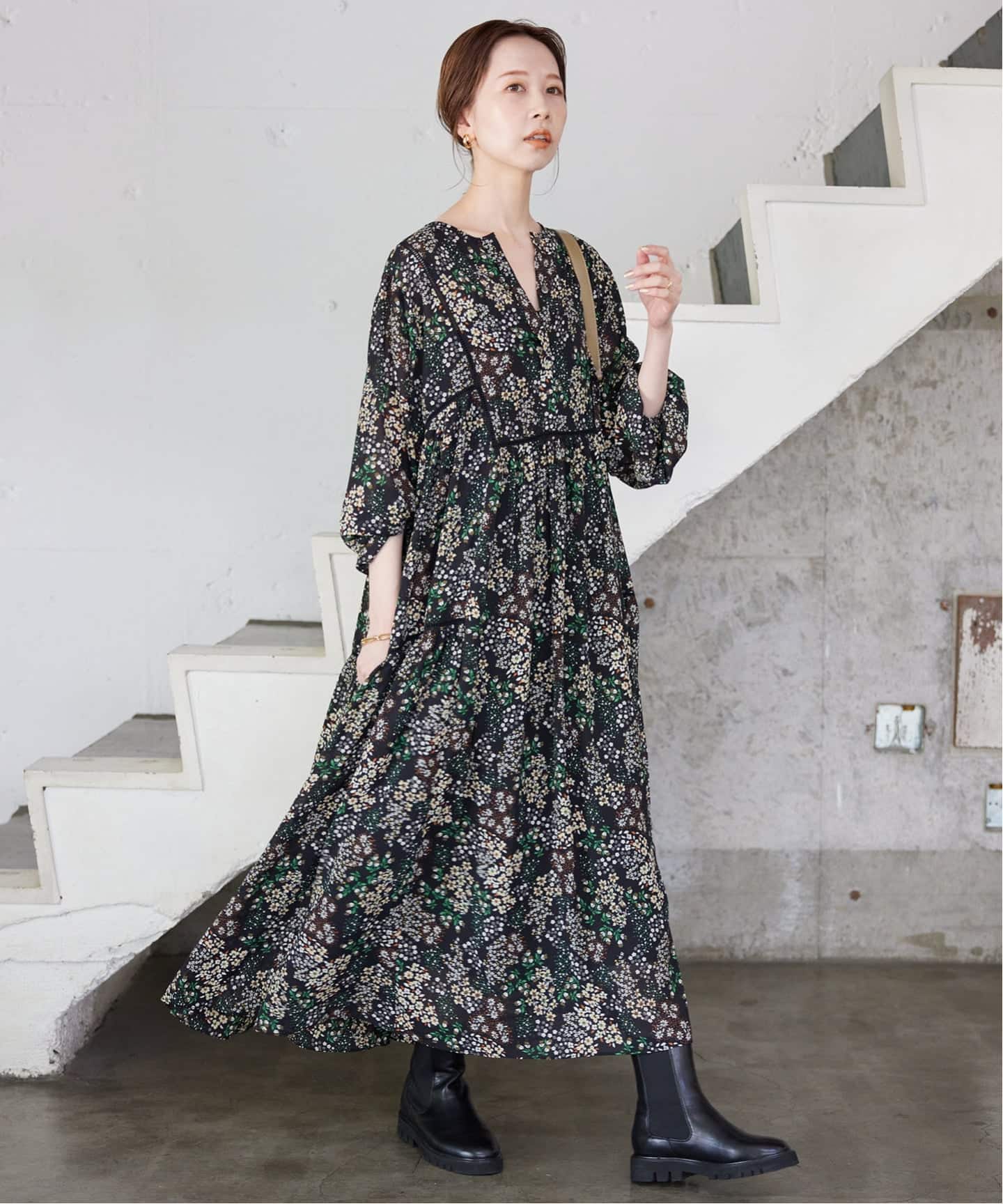 SLOBE IENA スローブイエナ FLOWER PRINTワンピース WEB限定/追加2》FLOWER PRINT ワンピース（ワンピース）｜SLOBE IENA
