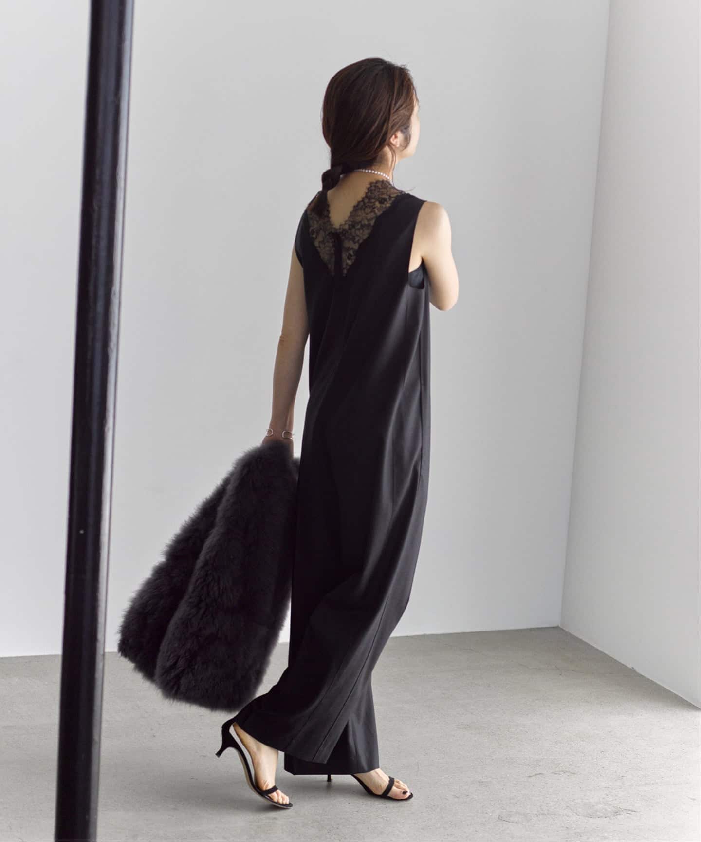 一部カラーWEB限定》Lace Neck オールインワン（つなぎ