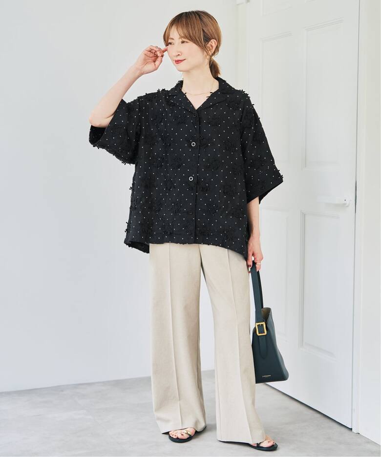 crinkle crinkle crinkle dot 3D embroidery open collar shirt 