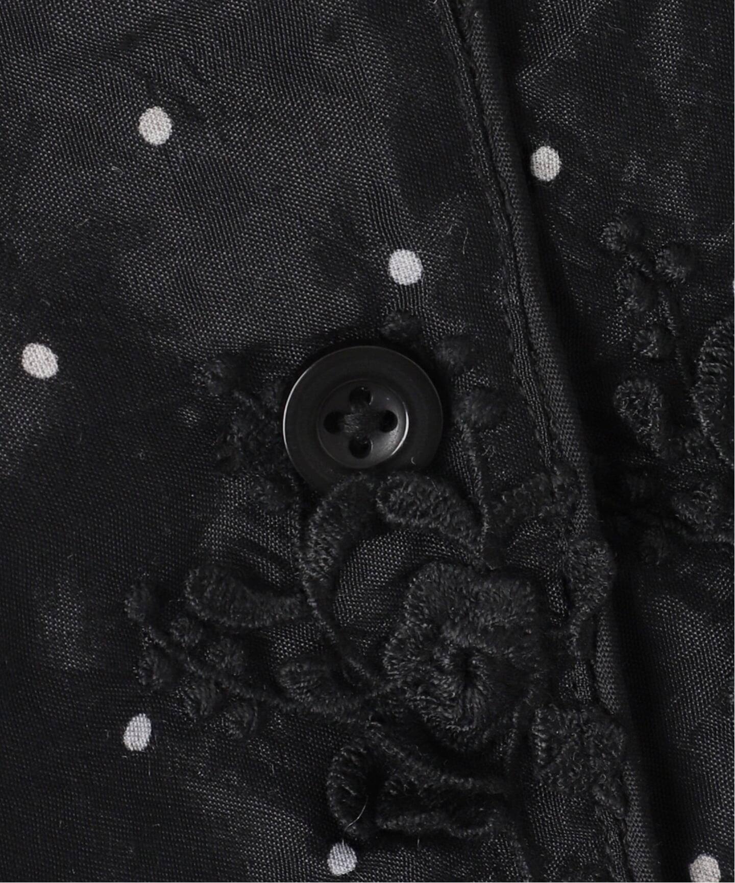 予約》crinkle crinkle crinkle dot 3D embroidery open collar sh
