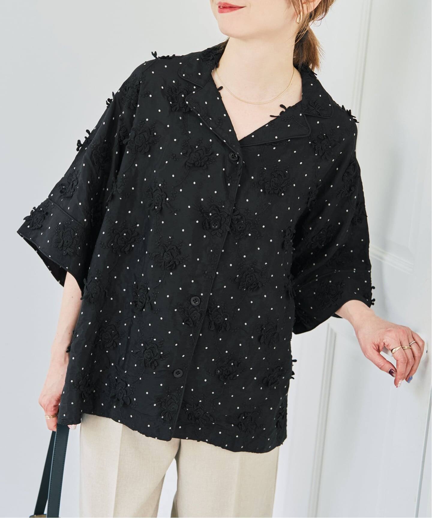 crinkle crinkle crinkle dot 3D embroidery open collar shirt 