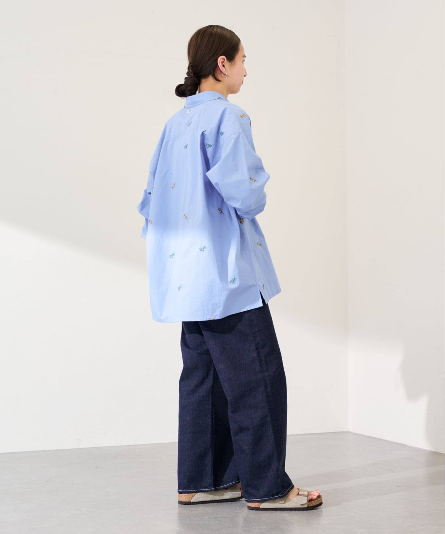 JANE SMITH/ジェーンスミス flower embroidery regular col（シャツ 