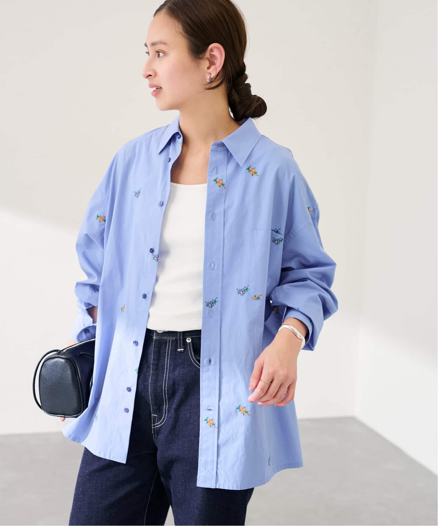 JANE SMITH/ジェーンスミス flower embroidery regular col（シャツ
