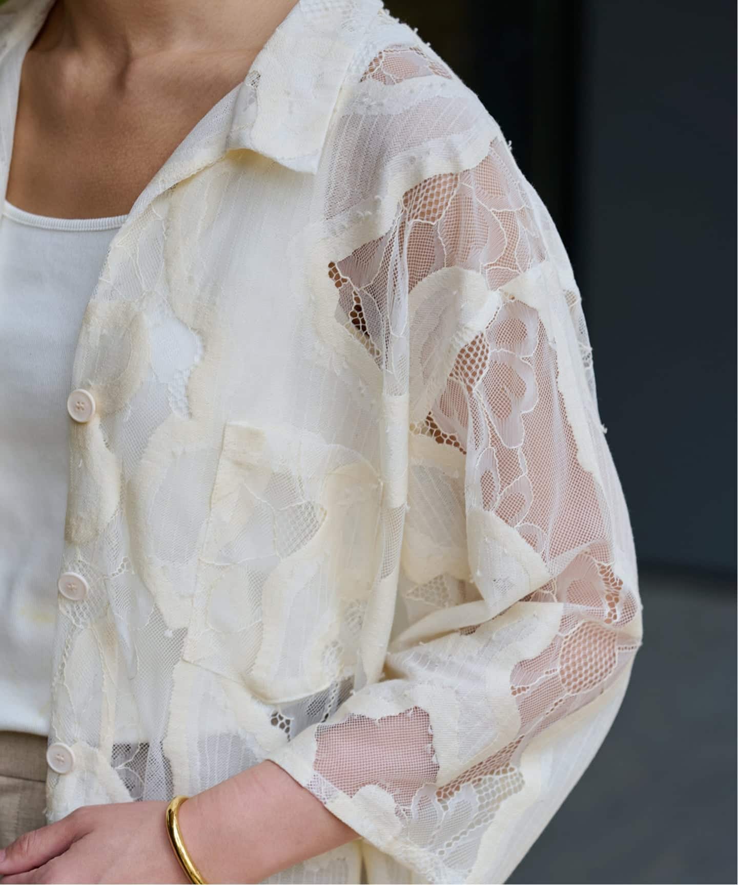 25SSフレームワークESTHE OVERSIZED SHEER LACE V ≪追加≫ESTHE OVERSIZED SHEER LACE シャツ 2（シャツ／ブラウス