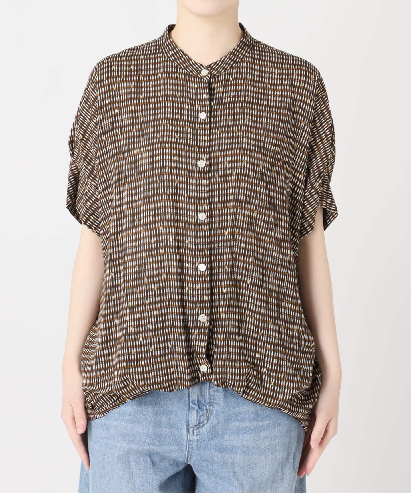 予約》【WEB限定カラーあり】DEVEAUX GOLDラメモノトーンシャツ