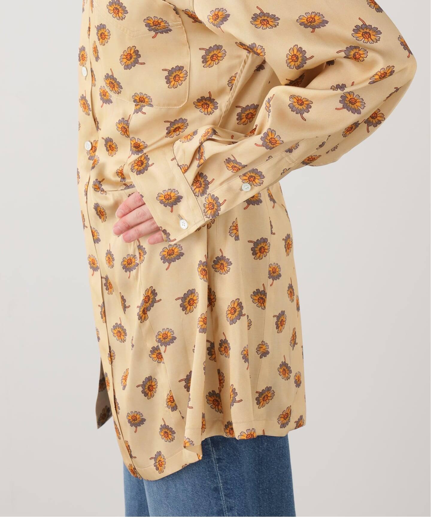 TOGA/トーガ】Flower print shirts シャツ（シャツ／ブラウス 