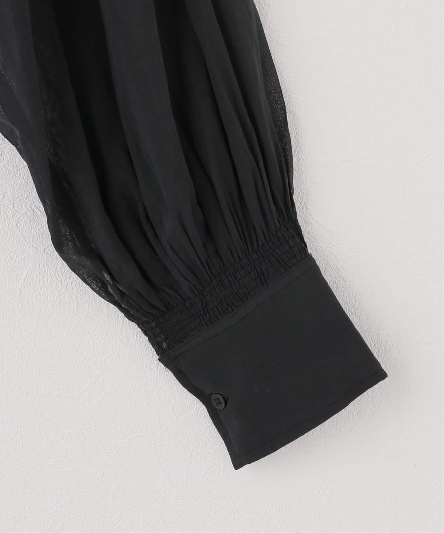 crinkle crinkle crinkle】 back embroidery sheer blouse（シャツ