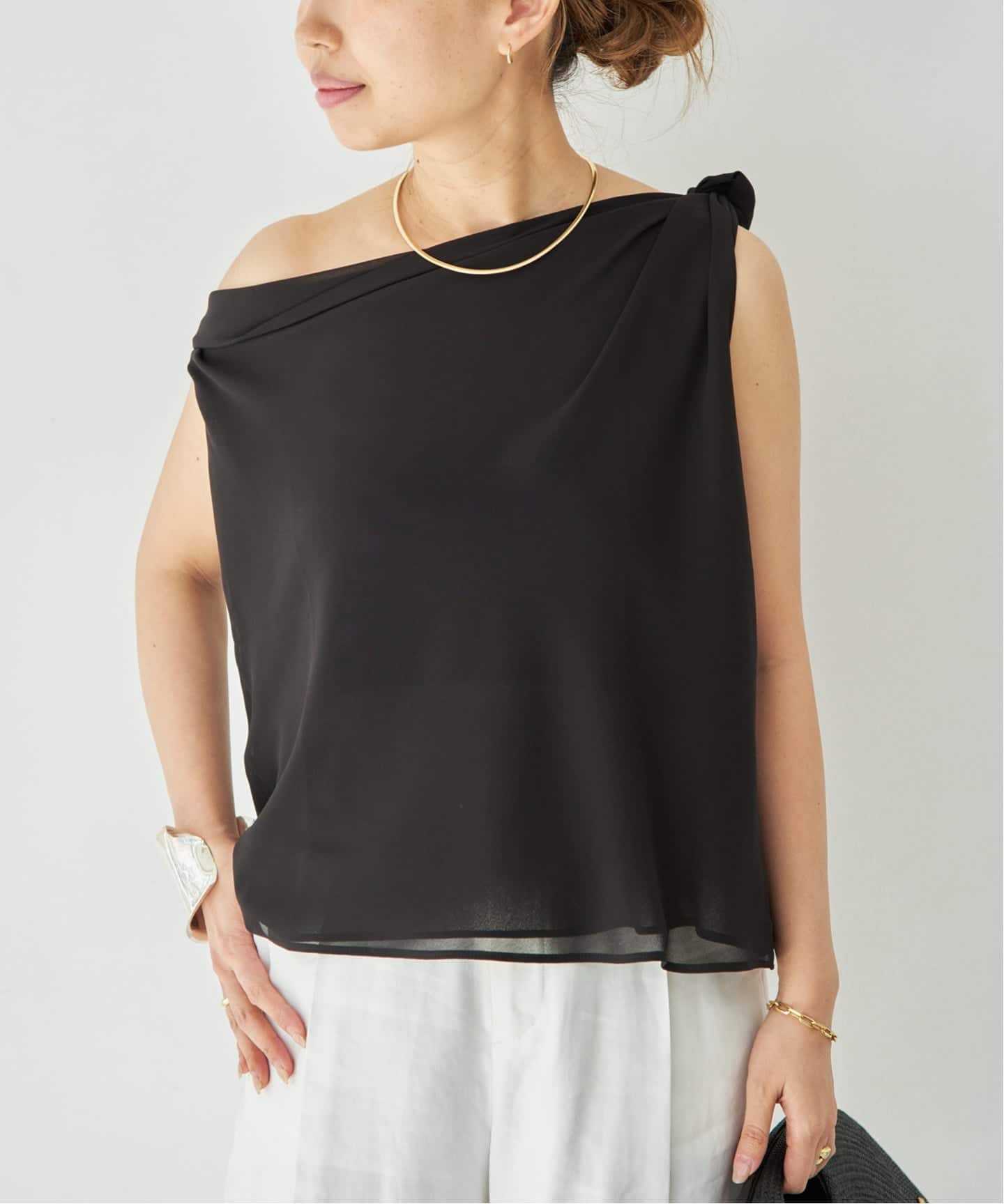 BY SLOAN/バイ スローン】Georgette Knot Twist Top（シャツ／ブラウス