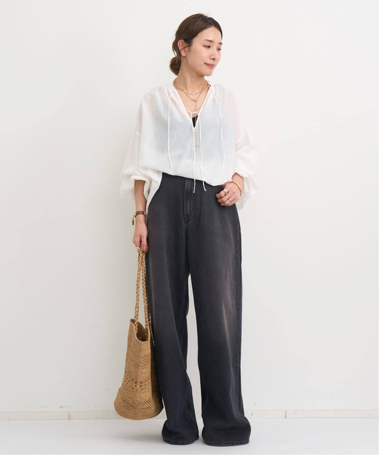 L'Appartement Crew neck Gather Blouseシャツ SKIPPER GATHER BLOUSE（シャツ／ブラウス）｜L'Appartement