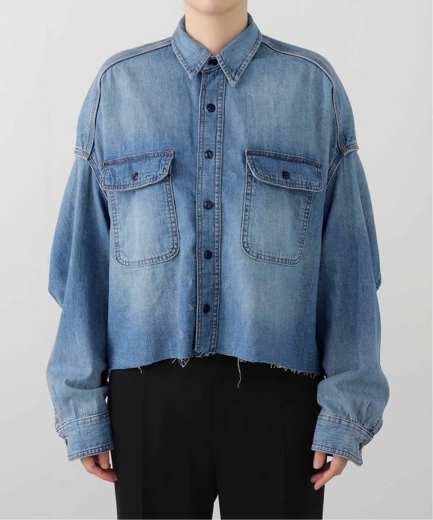 【R13/アールサーティーン】OVERSIZE DENIM SHIRT R13/アールサーティーン】 CROPPED DENIM SHIRT（シャツ／ブラウス