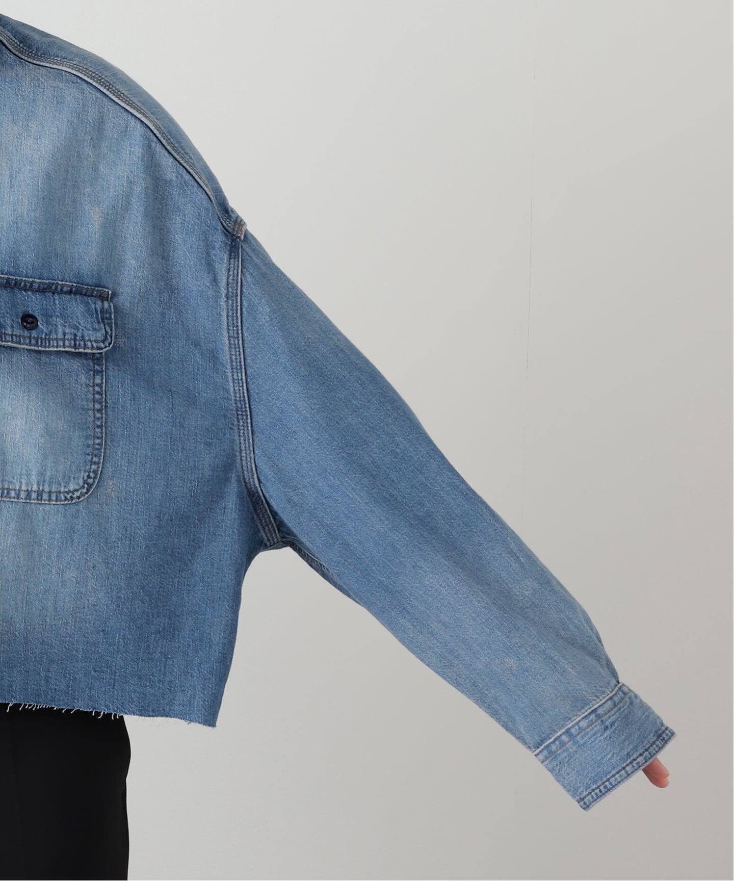 シャツ/ブラウス(長袖/七分) L'Appartement R13 CROPPED DENIM SHIRT R13/アールサーティーン】 CROPPED DENIM SHIRT（シャツ／ブラウス