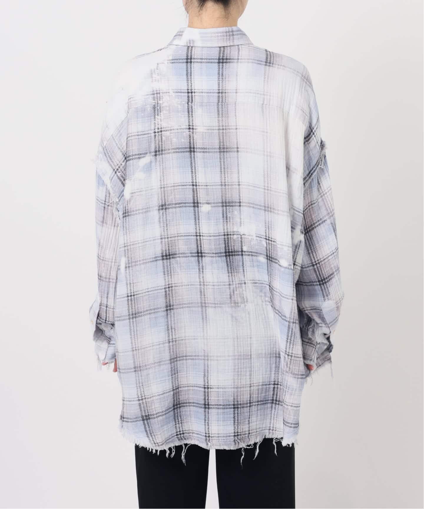 R13/アールサーティーン】SHREDDED SEAM DROP NECK SHIRT（シャツ
