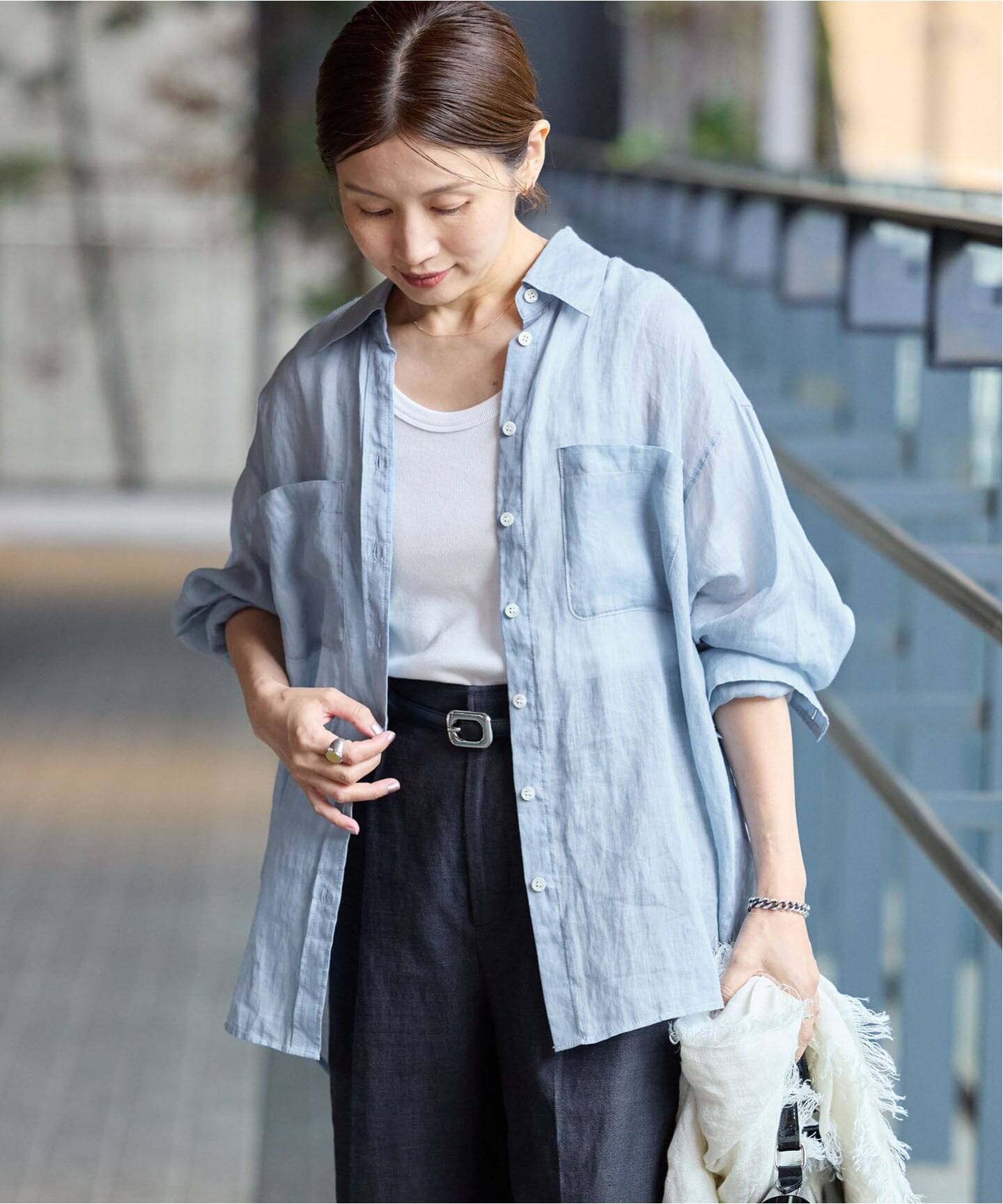 【新品】IENA ラミーレギュラーカラーシャツ セットアップ対応》ラミーレギュラーカラーシャツ（シャツ／ブラウス