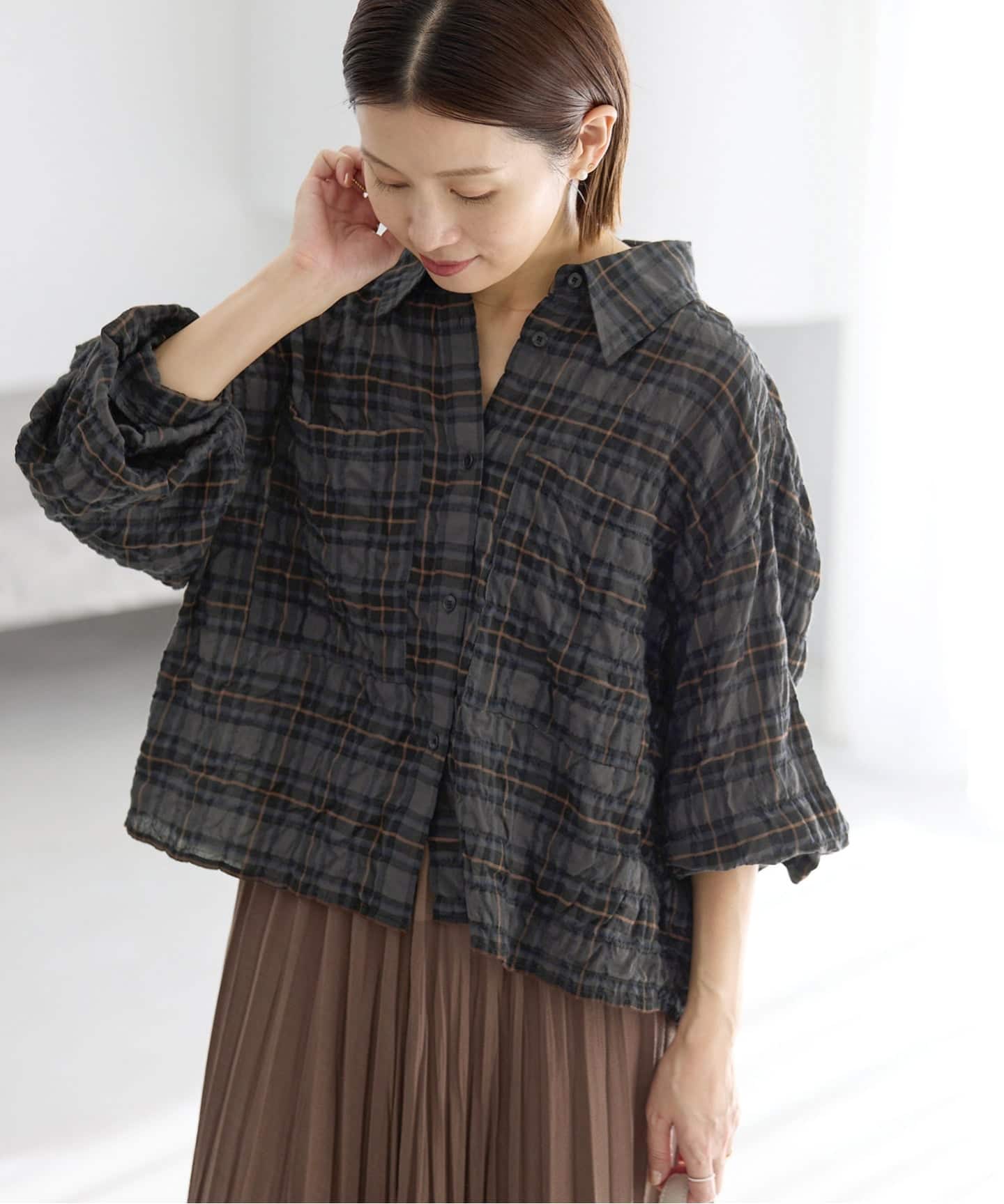 シャーリングチェックショートシャツ人気！完売‼️ IENA（イエナ） ブラウス シャツ シャーリングチェックショートシャツ