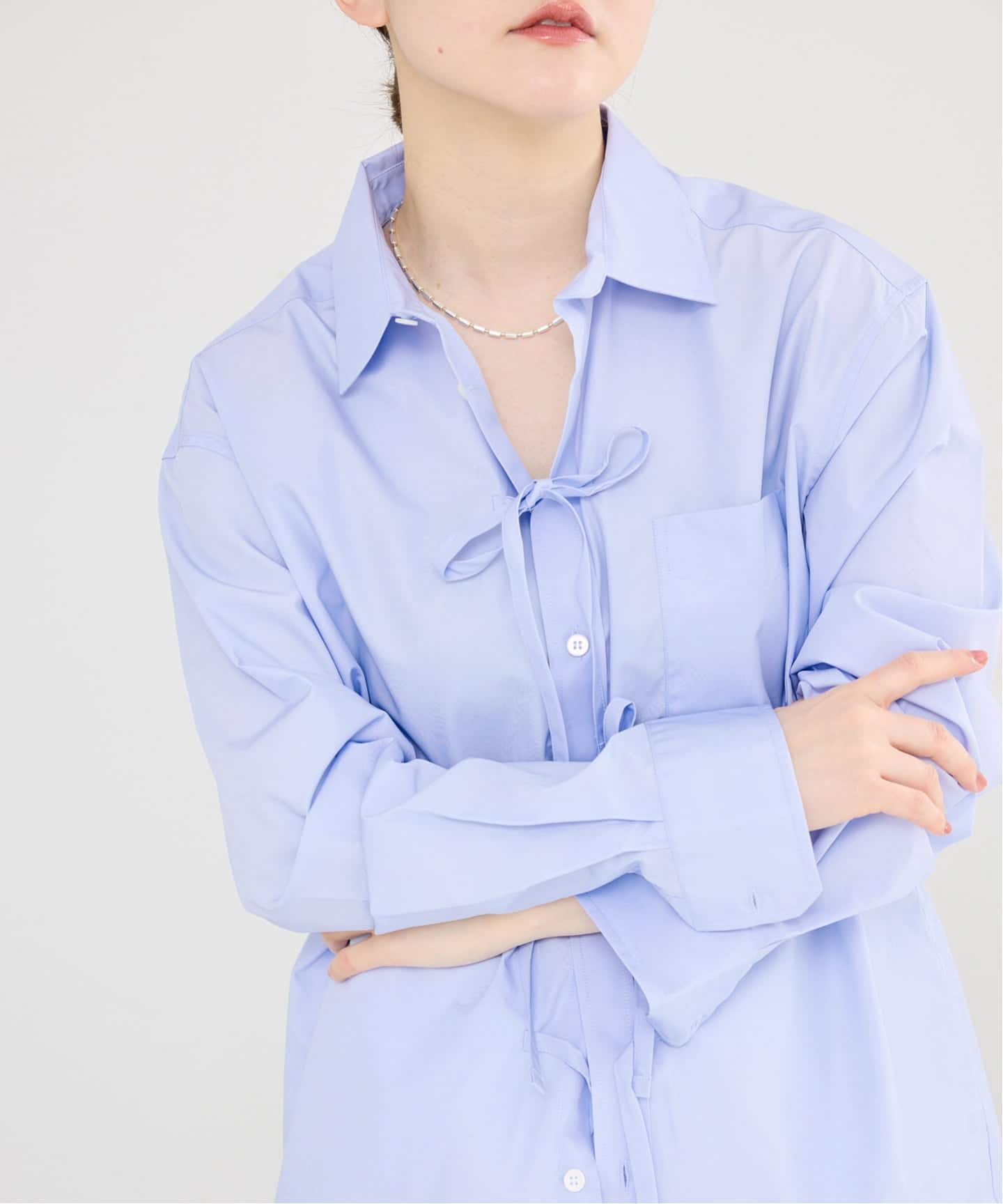 （新品未使用）【mare】マレ　スリーブレスシャツ　オフホワイト MA/RE/マレ RIBBON SHIRTS シャツ LIGHT COTTON 104 GR（シャツ