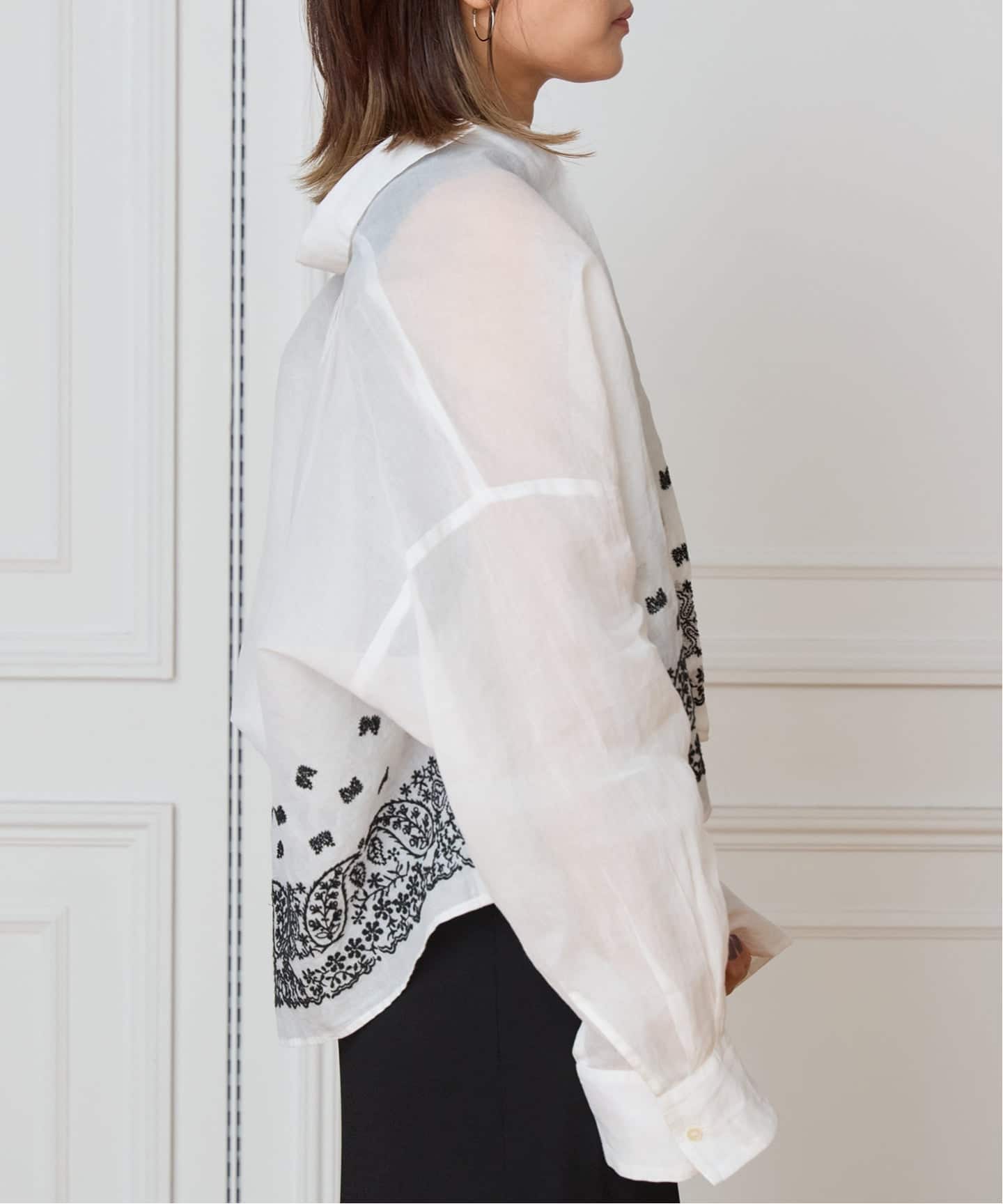 IENA LA BOUCLE エンブロイダリーコットンオーガンジーシャツ（シャツ