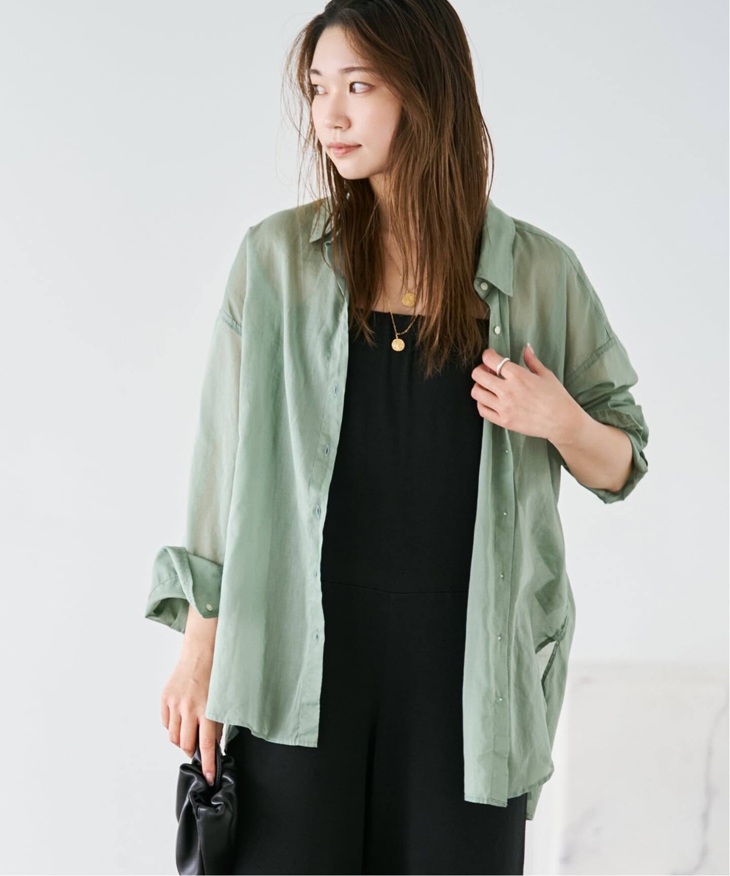 ＊Plage fluffy シャツ 追加予約》fluffy sheer シャツ 2のコーディネートスナップ（midori