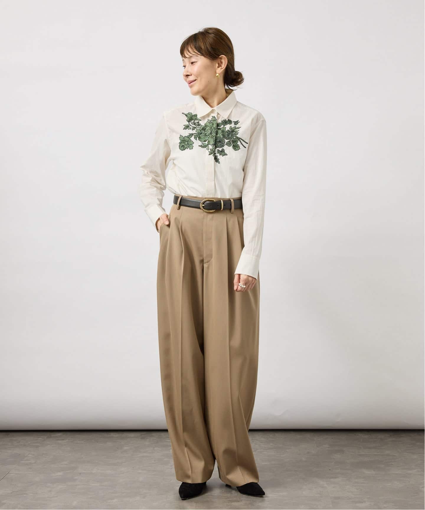 予約》mii ミイ Hand Embroidered シャツ（シャツ／ブラウス