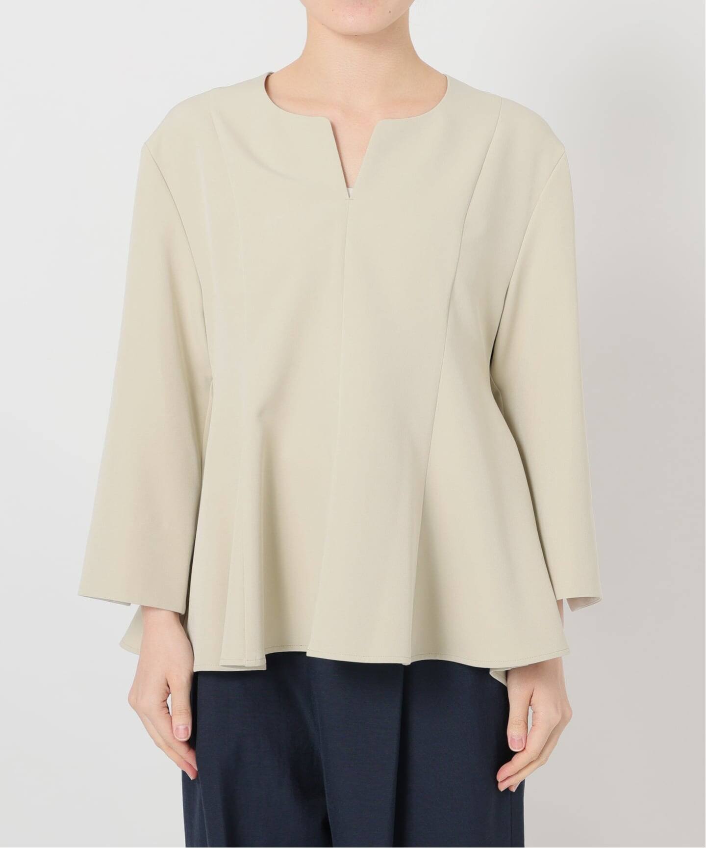 洗える】カーブネックフレアブラウス（シャツ／ブラウス）｜La