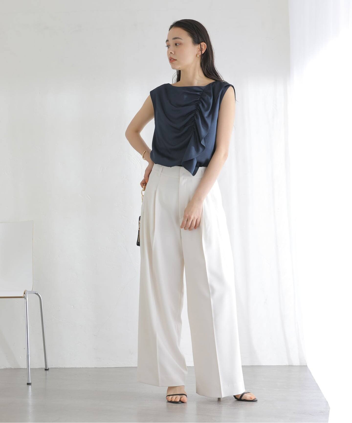 LaTotalite ラトータリテ フリルブラウス ホワイト 洗える】フリルVネックブラウス（シャツ／ブラウス）｜La Totalite（ラ