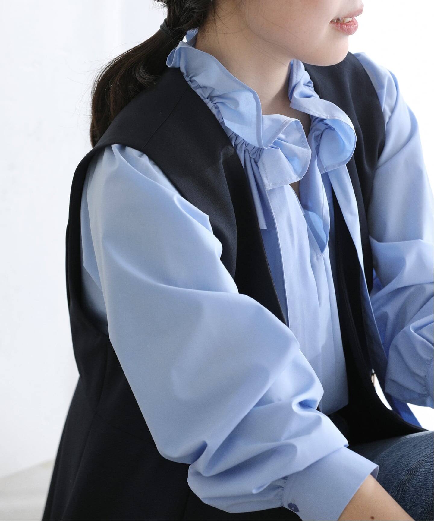 新品☆La TOTALITE/ラトータリテ レーヨンフリルシャーリングブラウス☆ La TOTALITE - 新品☆La TOTALITE/ラトータリテ レーヨンフリル