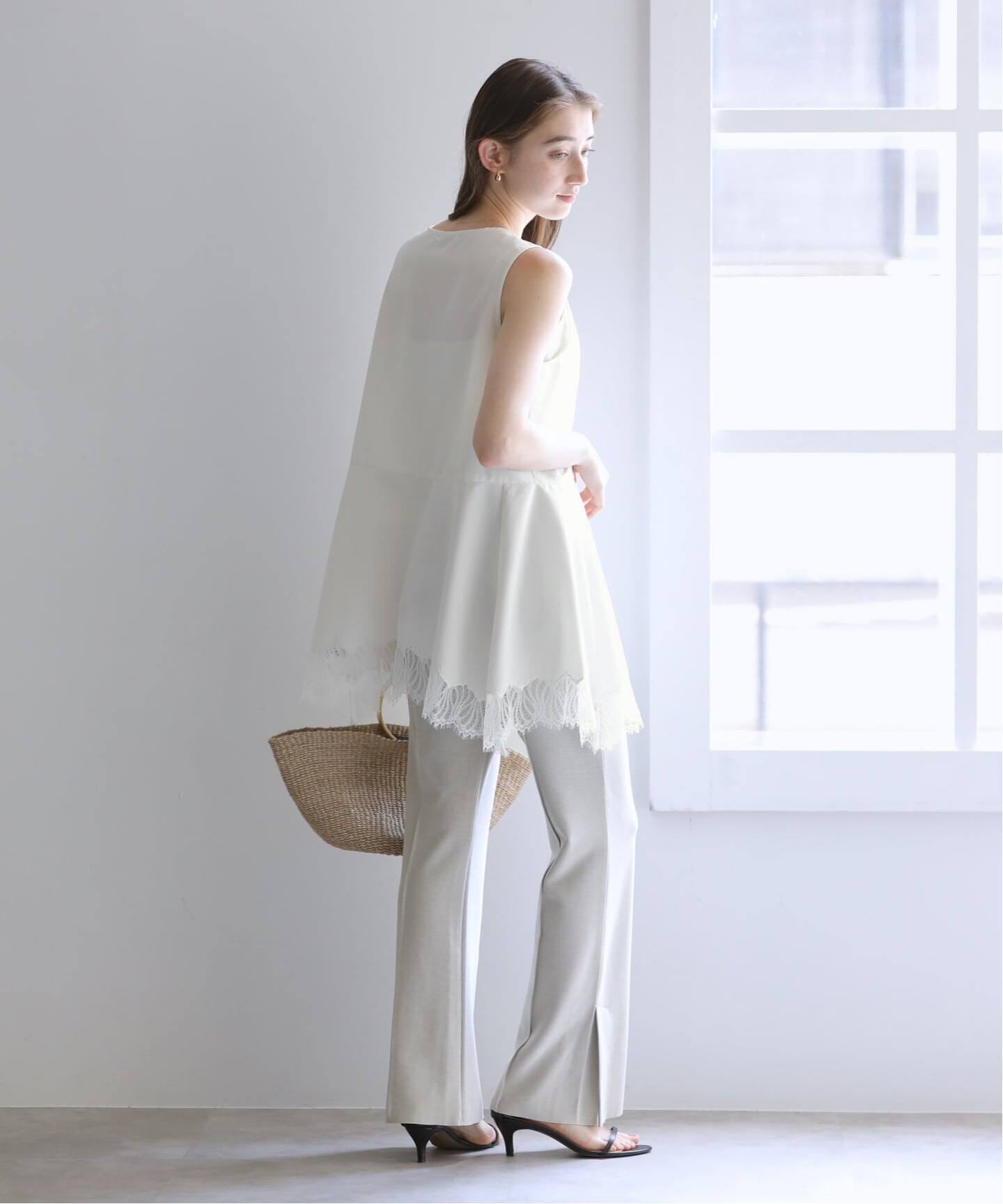 追加予約》【洗える】CHIGNON/シニヨン ヘムレースサテンタンク
