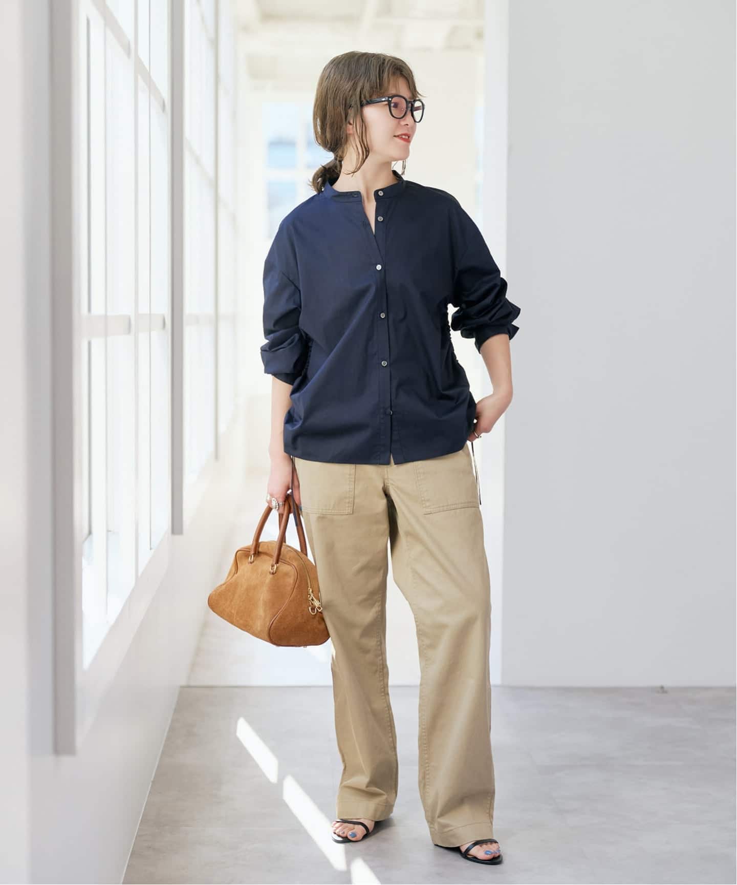 Spick and Span スタンドカラーショルダーボタンブラウス　ブラック Spick & Span（スピックアンドスパン）の「スタンドカラーショルダー