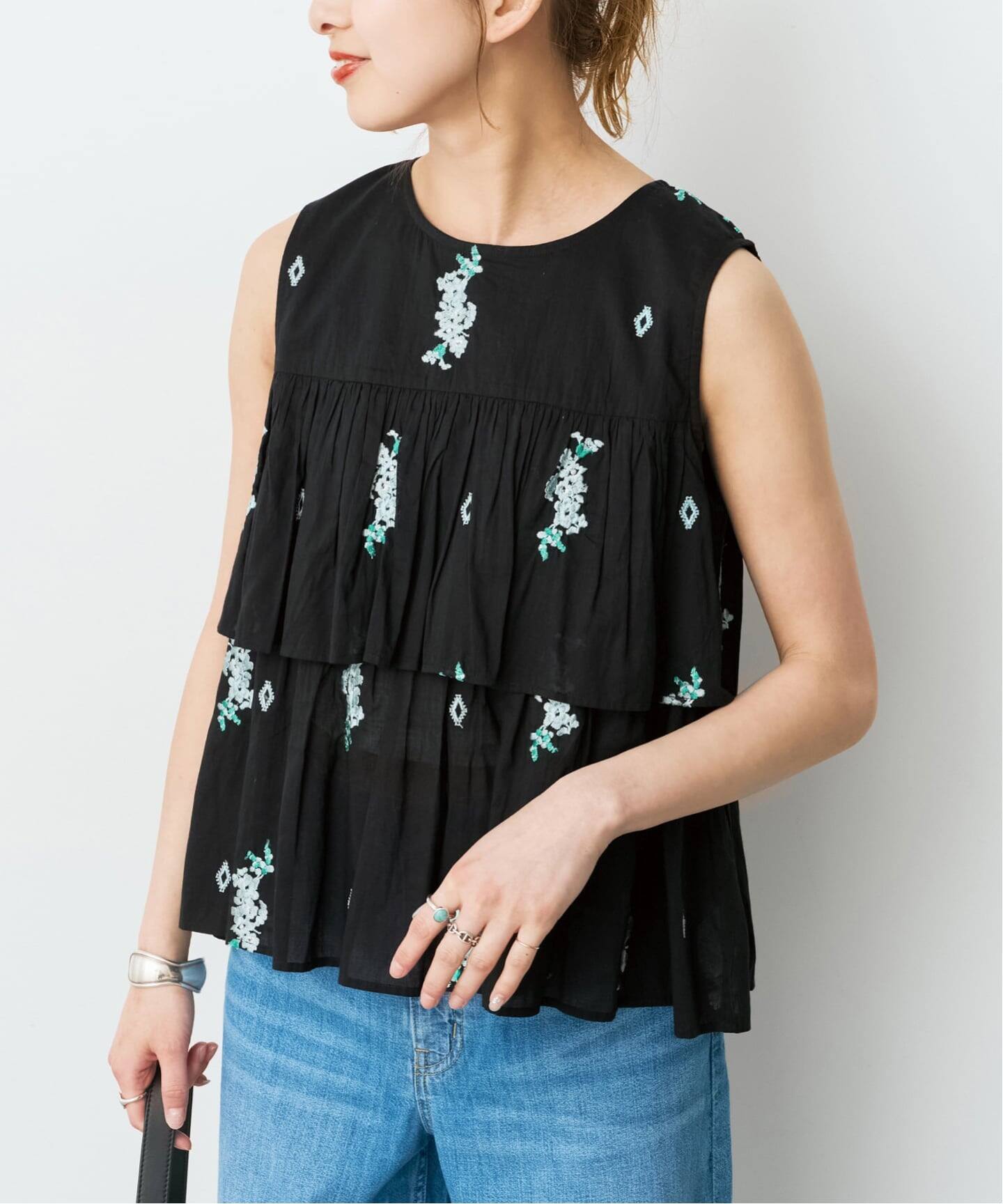 ne Quittez pas / ヌキテパ Cotton Voile Jasmine Embroidery Slee