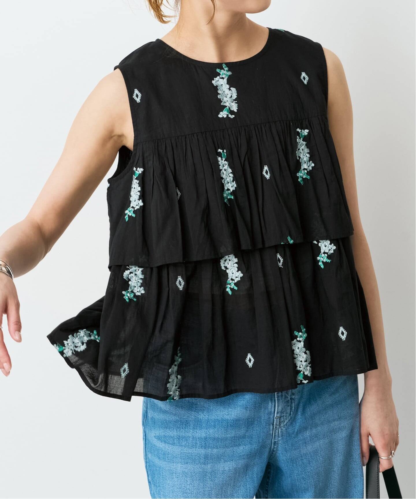 ne Quittez pas / ヌキテパ Cotton Voile Jasmine Embroidery Slee 