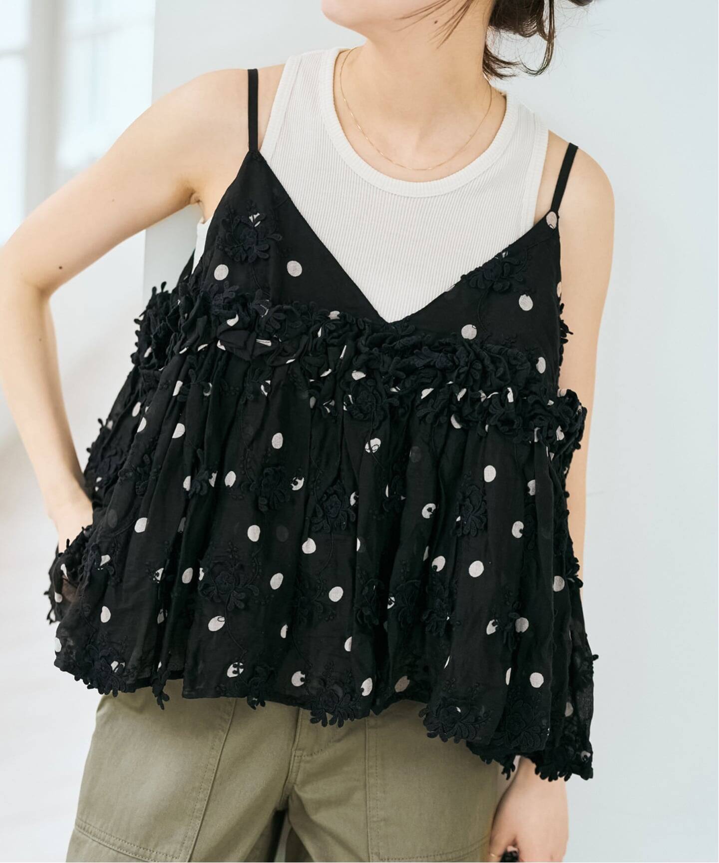 追加》crinkle crinkle crinkle 別注3D embroidery dot camisole 