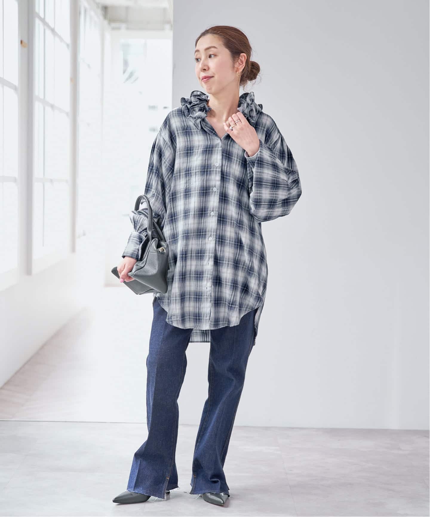 別注》crinkle check frill collar shirts*（シャツ／ブラウス