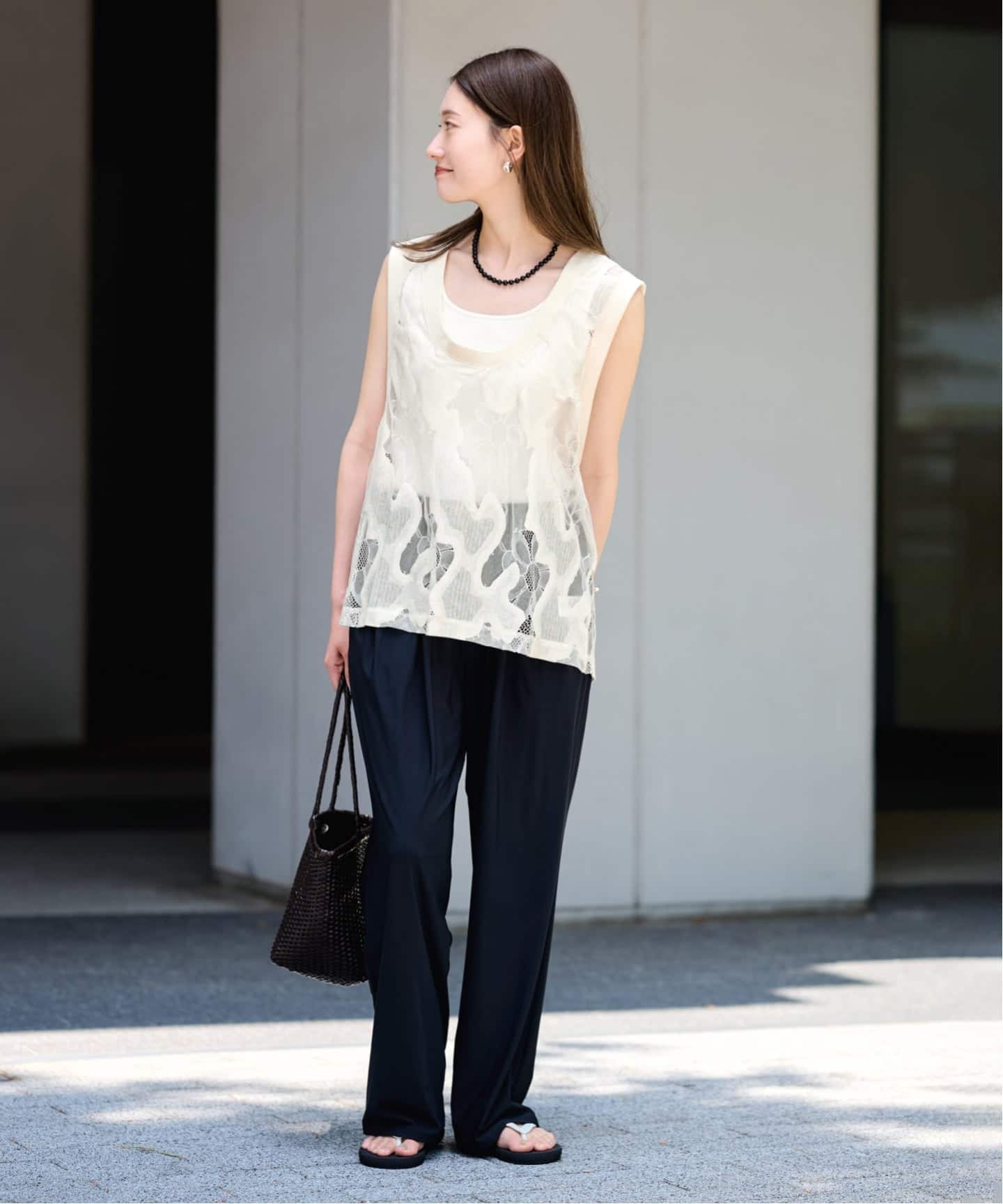 25SSフレームワークESTHE OVERSIZED SHEER LACE V Oversized Sheer Lace Shirt • ESTHE