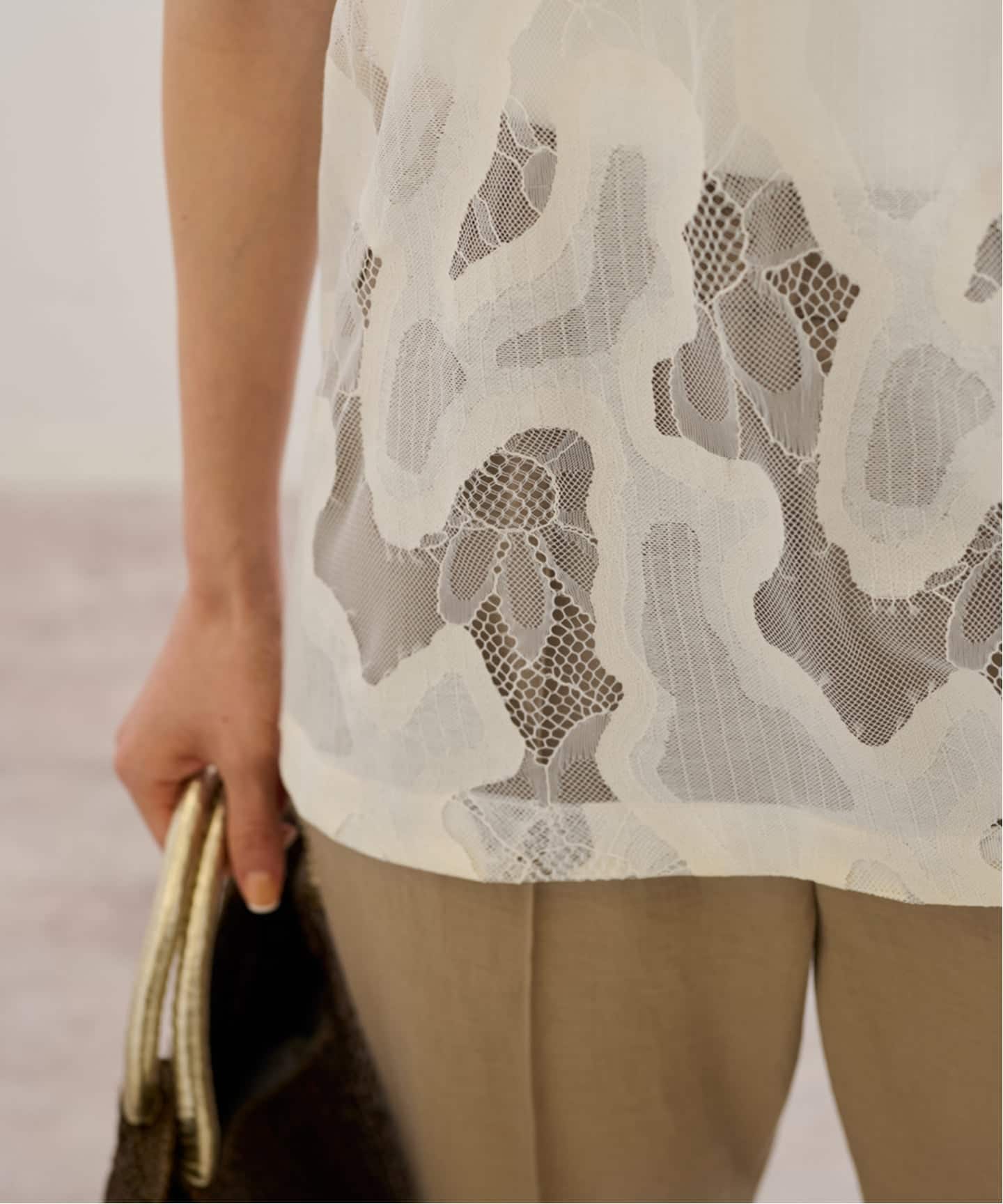 ≪追加≫ESTHE OVERSIZED SHEER LACE ベスト（シャツ／ブラウス