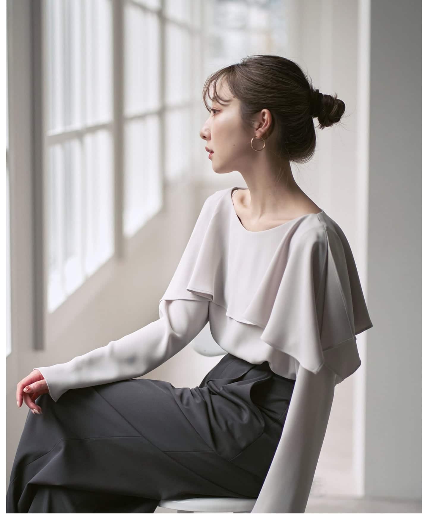 スリットケープブラウス（シャツ／ブラウス）｜NOBLE（ノーブル）の