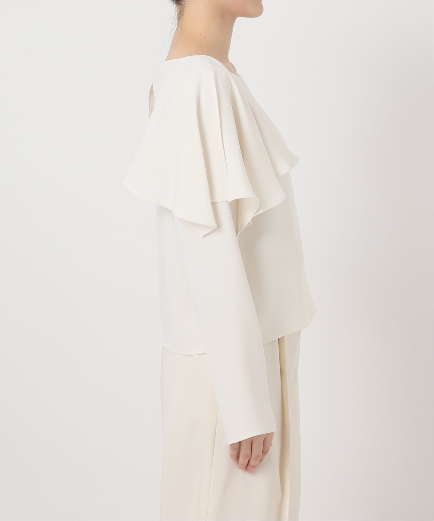26SS先行予約》スリットケープブラウス（シャツ／ブラウス）｜NOBLE