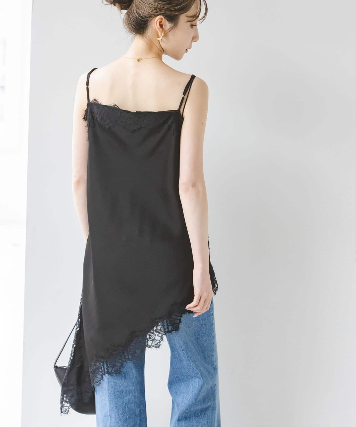 予約》ルナサテンレースアシンメトリーキャミ（キャミソール）｜NOBLE