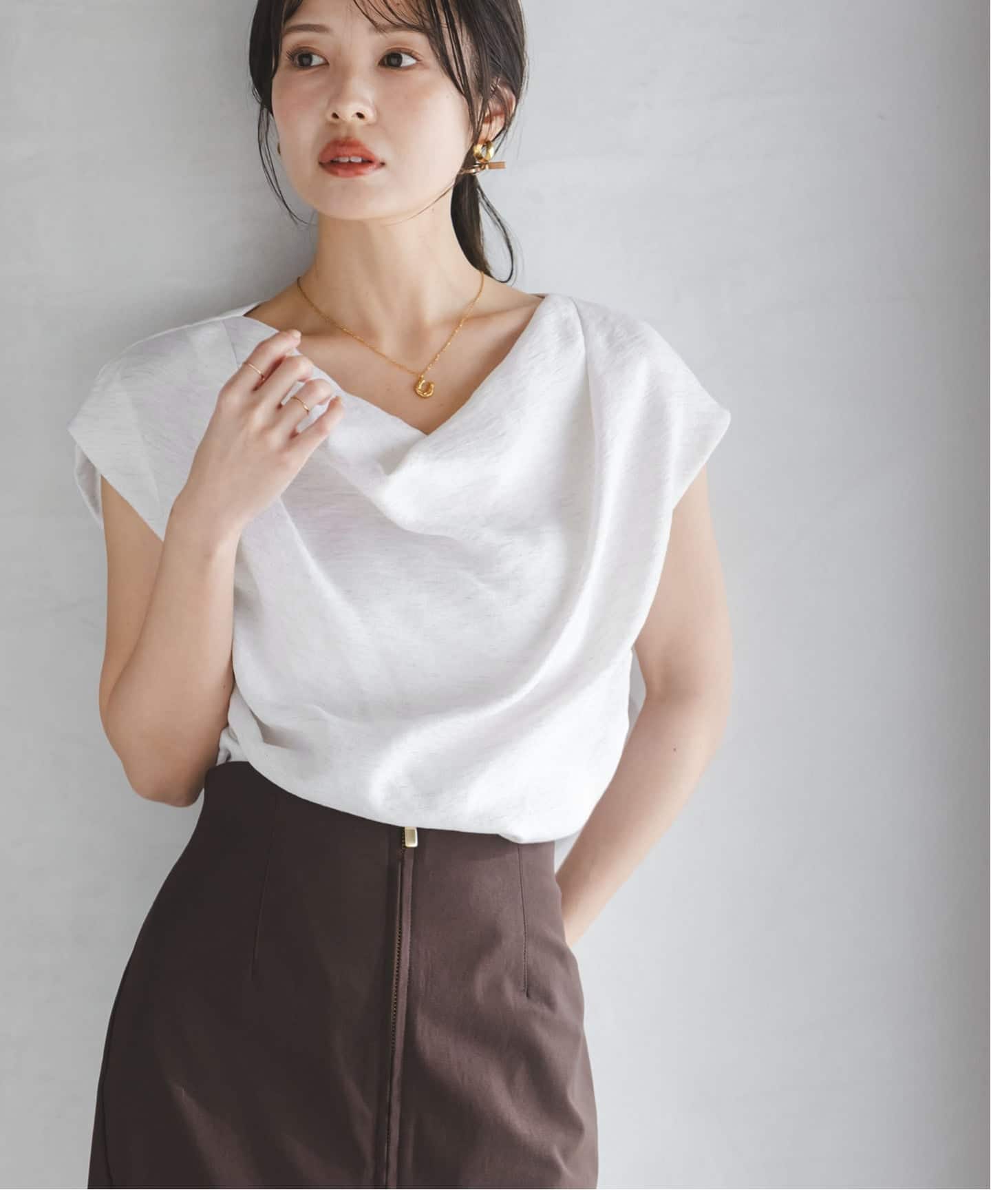 予約》ファジーリネンタックショルダーブラウス（シャツ／ブラウス