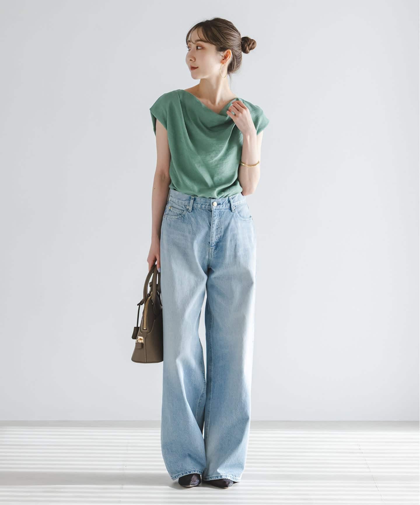 予約》ファジーリネンタックショルダーブラウス（シャツ／ブラウス