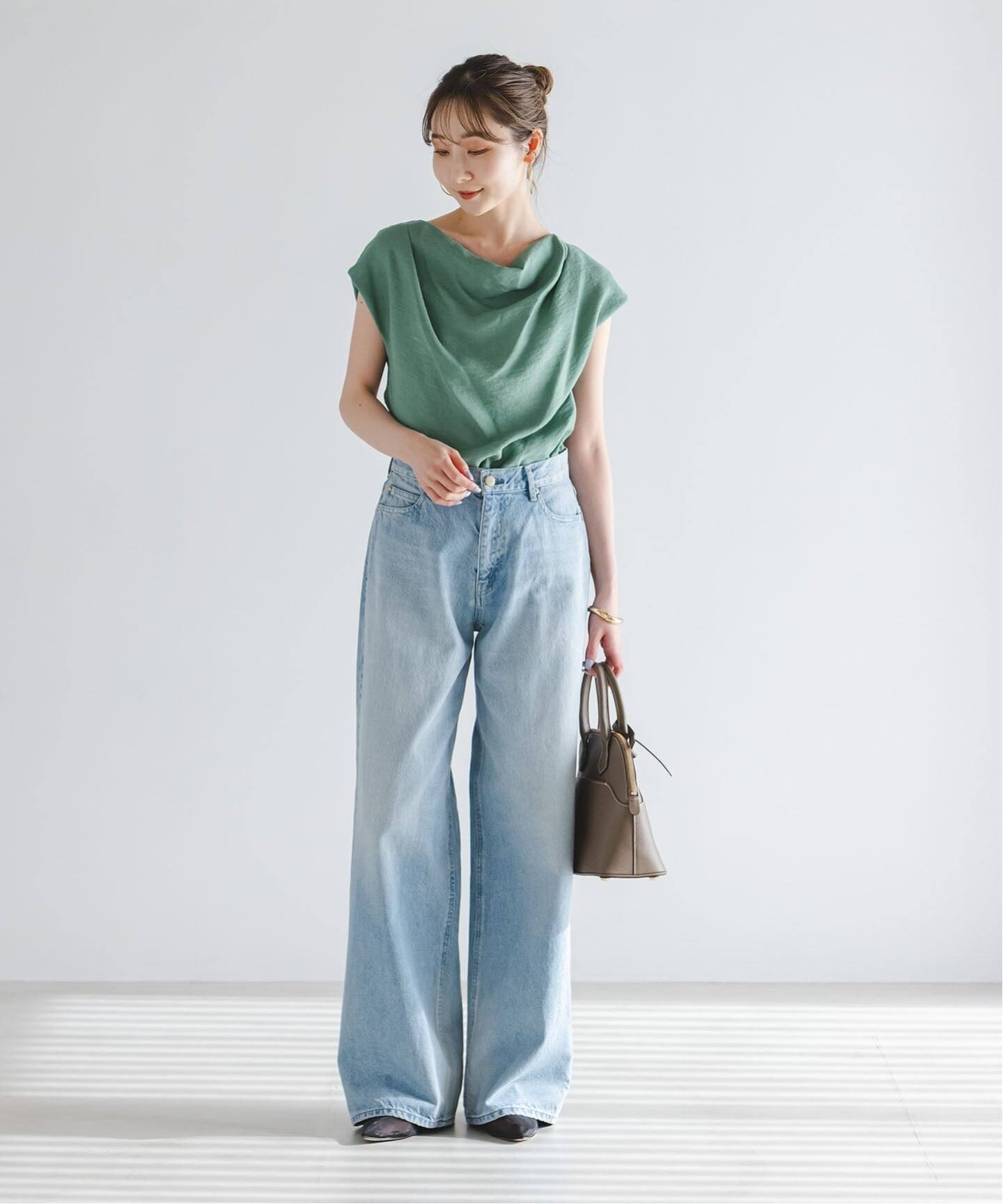 予約》ファジーリネンタックショルダーブラウス（シャツ／ブラウス