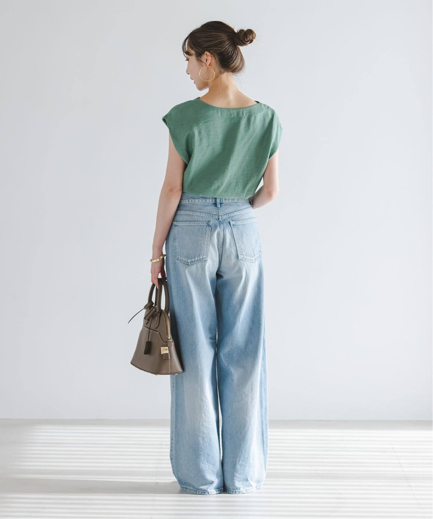 予約》ファジーリネンタックショルダーブラウス（シャツ／ブラウス