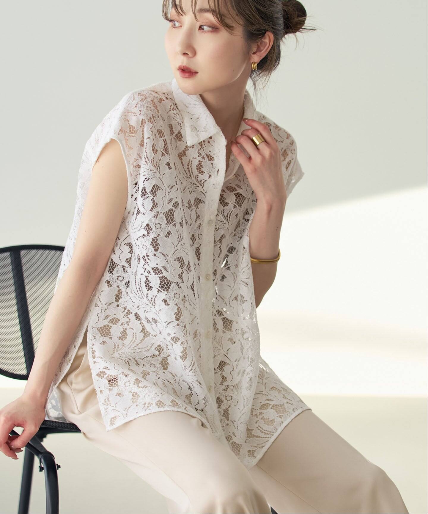 極美品＊NOBLE ボタニカルレースフレンチスリーブブラウス 洗える 25SS 追加》【洗える】ボタニカルレースフレンチスリーブブラウス（シャツ