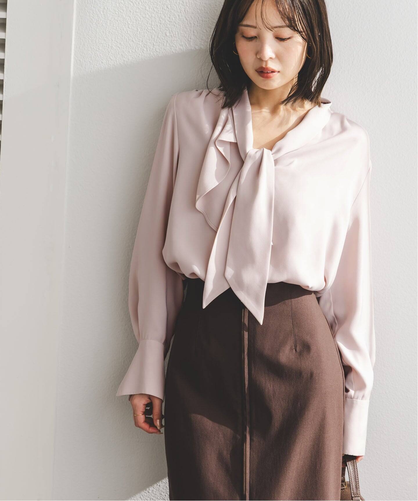 WEB&日本橋店限定追加》ロイヤルサテンボウタイブラウス（シャツ 