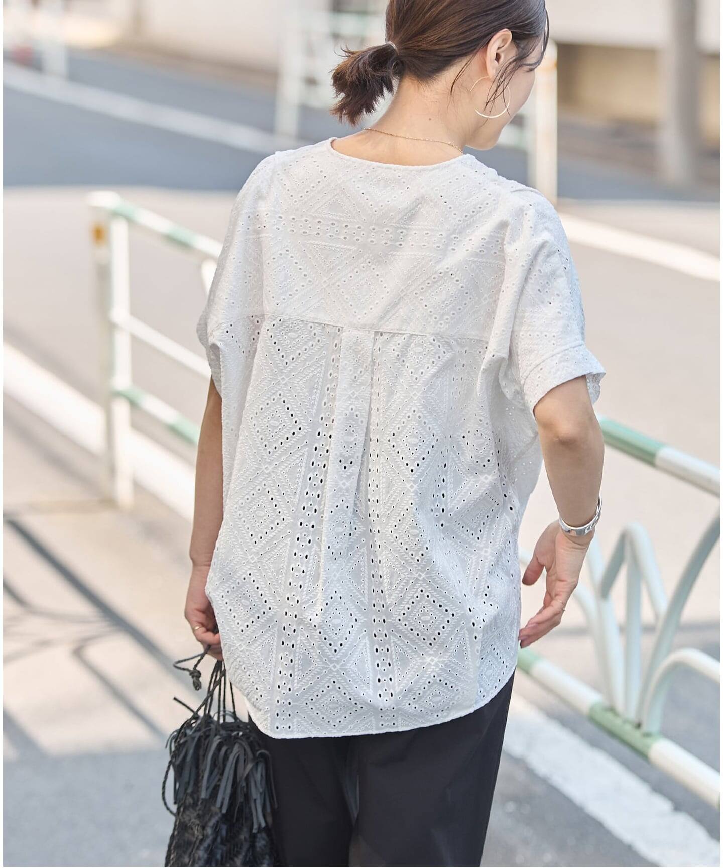 カットワークレースノーカラーブラウス（シャツ／ブラウス）｜JOURNAL