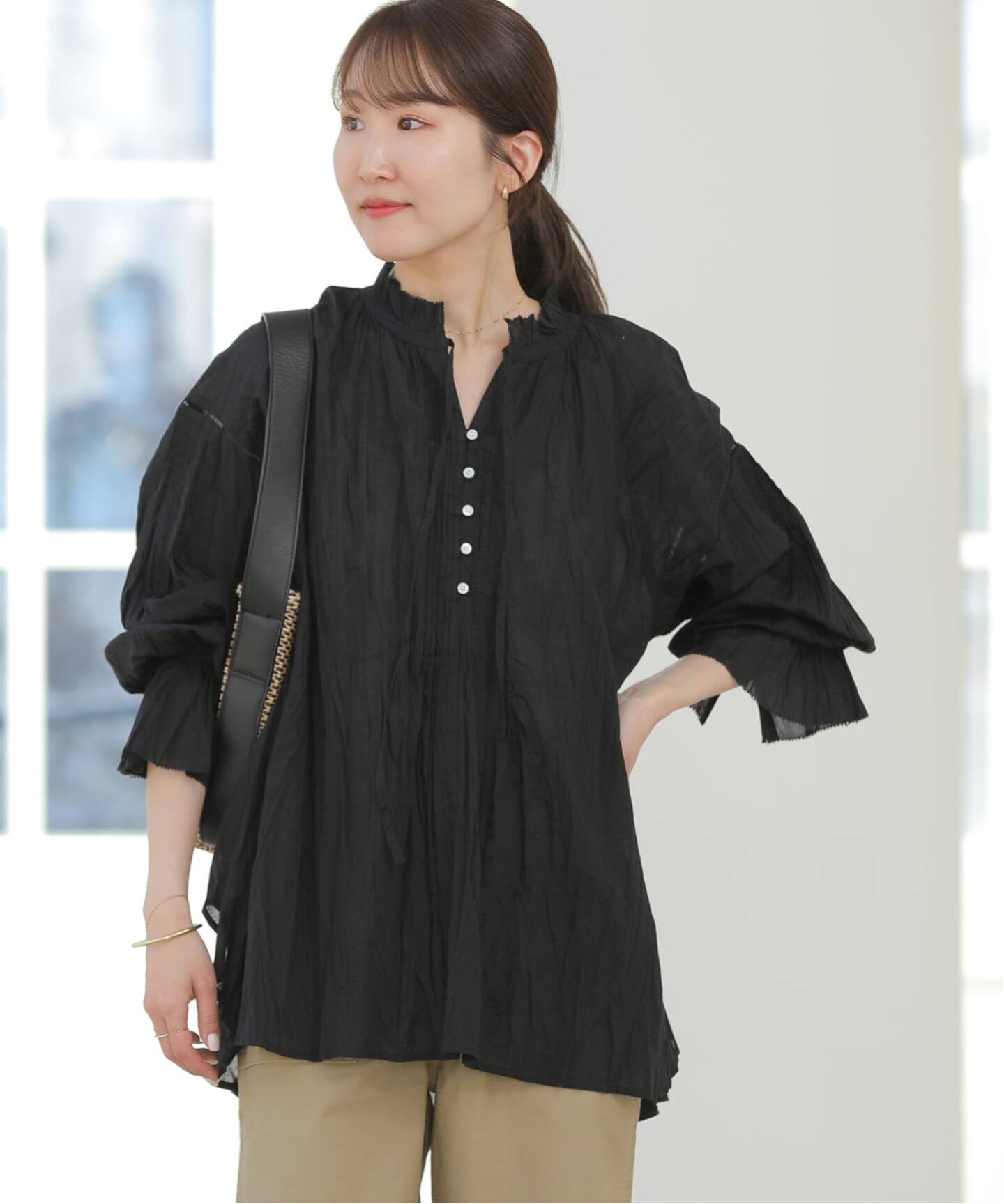 JOURNAL STANDARD relume タックフリルプルオーバー 黒 コットンボイルクリンクルタックフリルプルオーバー（シャツ／ブラウス