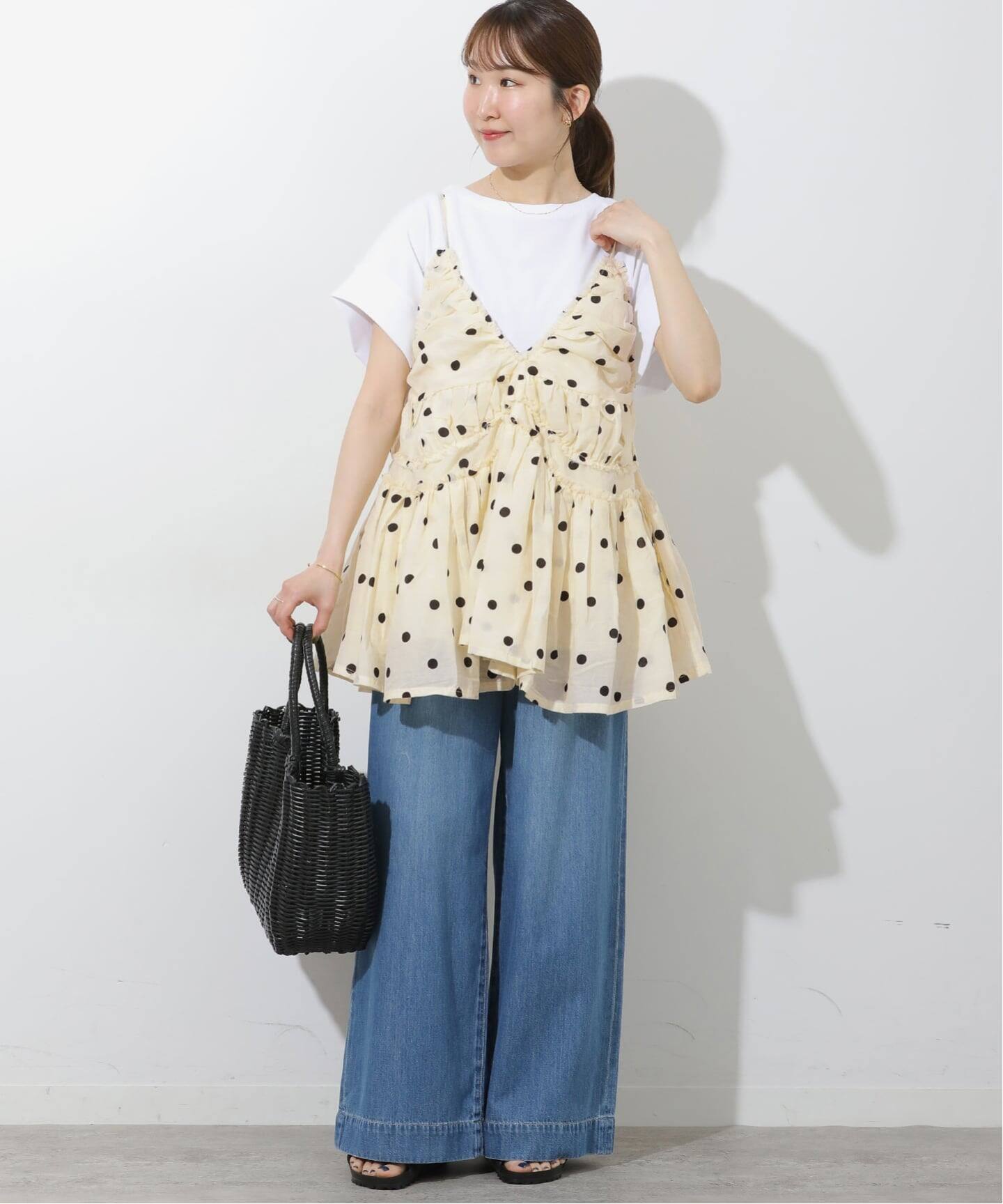 美品　2024SSジャーナルrelumeレリュームcrinkle ベスト crinkle crinkle crinkle】velvet 3D embroidery vest：ベスト（その他