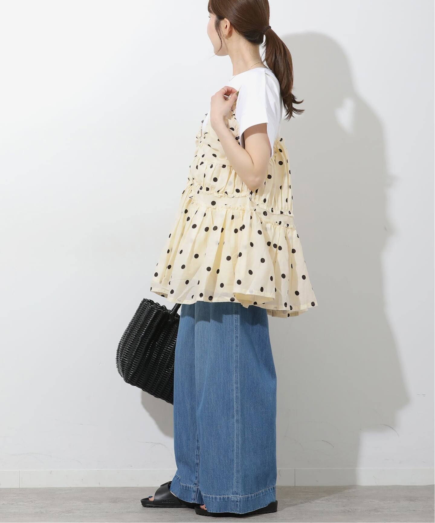 美品　2024SSジャーナルrelumeレリュームcrinkle ベスト crinkle crinkle crinkle】velvet 3D embroidery vest：ベスト（その他