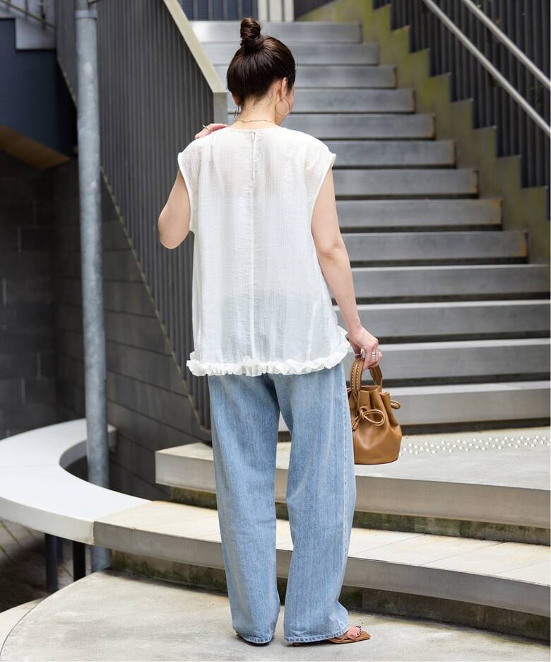 WEB限定】手洗い可 / ラウンドフリルスリーブレスブラウス（シャツ 